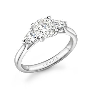 GRAFTON DIAMOND - 1745 COLLECTION - GRAFTON DIAMOND - DIAMOND SOLITAIRE RING | Heming Diamond Jewellers | London