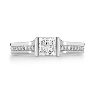 GROSVENOR - 1745 COLLECTION - GROSVENOR - DIAMOND SOLITAIRE RING | Heming Diamond Jewellers | London