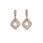 Diamond drop earrings.