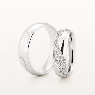 Pair of 18ct 6mm Wedding Rings by Christian Bauer - 00019123 | Heming Diamond Jewellers | London